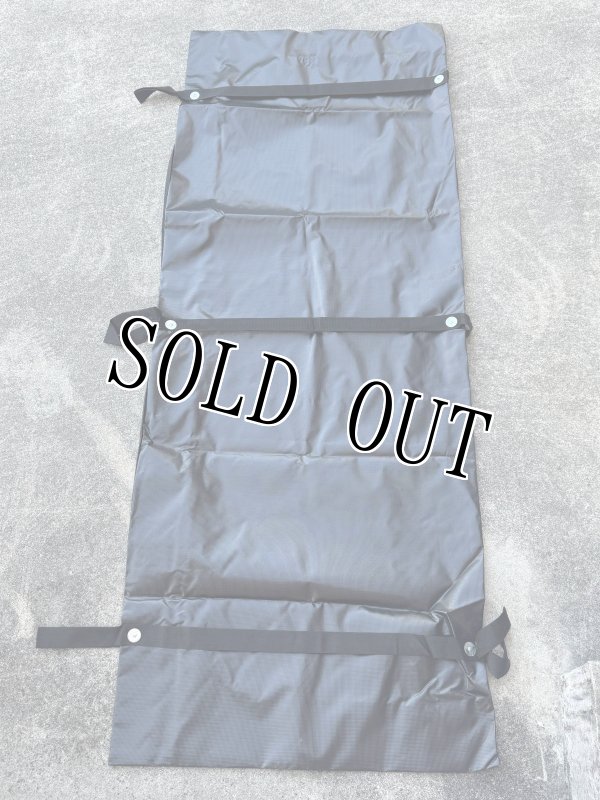 画像2: 米軍実物 未使用品 納体袋 デッドボディバッグ ポリエステル 耐荷重 204kg 担架/寝袋/映画/撮影用 (2)