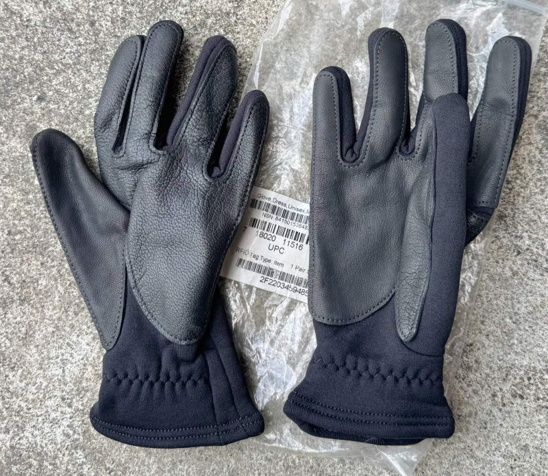画像1: 米軍実物　USMC　ドレスグローブ　MEDIUM (1)
