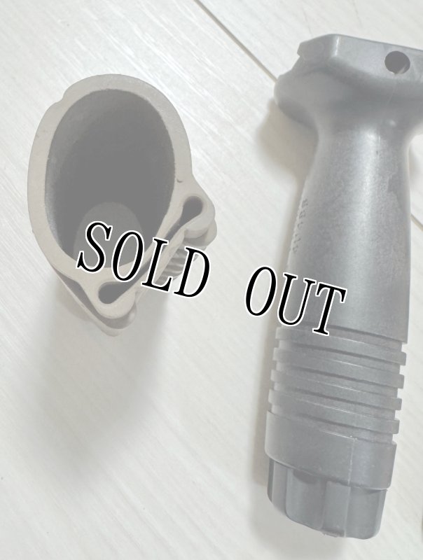 画像2: 米軍実物 P&S PRODUCTS ライフルグリップ スイッチセット (2)