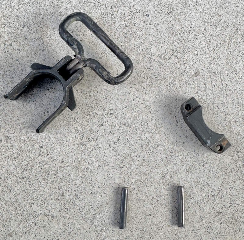 画像1: 米軍実物 M4 M16 COLTフロント サイドスリング アダプター ピン (1)