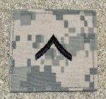 画像1: 米軍実物 US ARMY 一等兵  ACU (ベルクロ付き) (1)