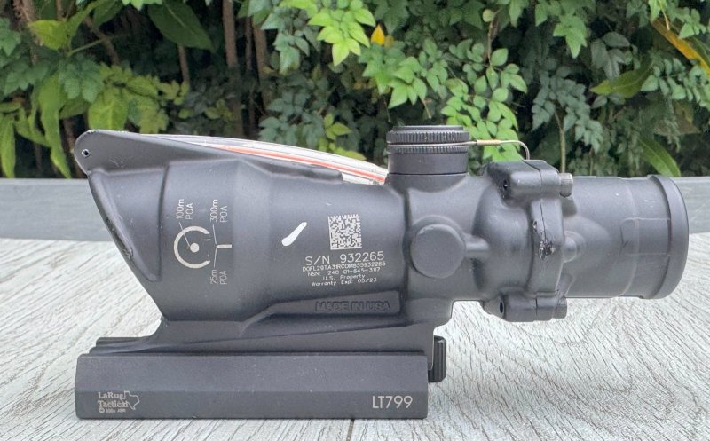 画像1: 海兵隊実物 トリジコン Trijicon ACOG 4x32 BAC Riflescope (1)