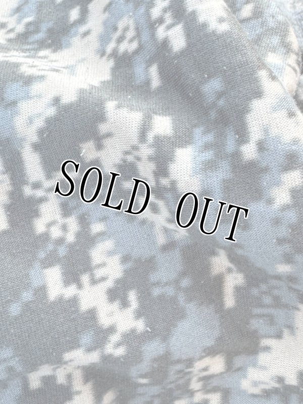 画像3: 米軍放出品 ACU ブランケット / マルチカバー (3)