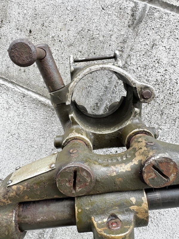 画像8: 米軍実物  MORTAR 60mm M5 Mortar バイポッド 二脚  (8)