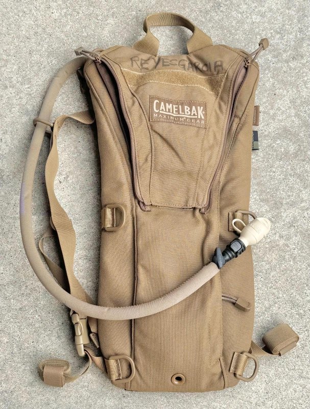 画像1: 米軍放出品 CAMELBAK キャメルバック   MAXIMUM GEAR THERMOBAK 3L ハイドレーションバッグ サーモバック  (1)