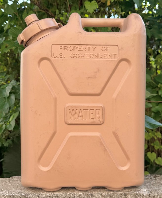画像3: 米軍実物 WATER タンク　デザート (プラスチック) (3)