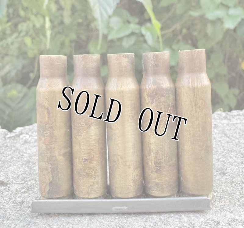 画像3: 米軍実物 7.62mm 空薬莢5連 薬莢 クリップ セット 使用済み 安全品 (3)