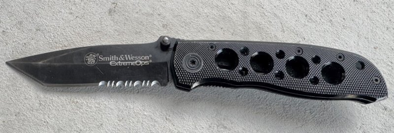 画像1: 海兵隊放出品 Smith＆Wesson   ナイフ ブルズアイ (1)