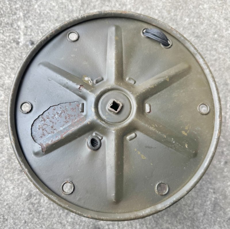 画像1: 米軍実物 US ARMY ワイヤーリール ケーブル スプール DR-8  (1)