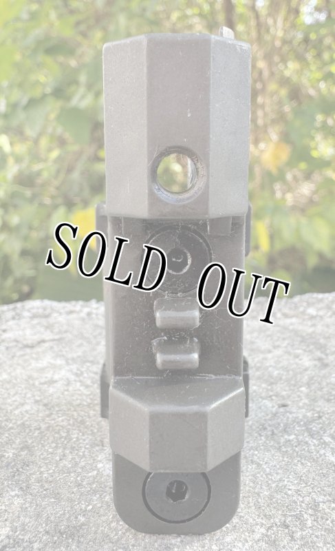 画像6: 米軍実物 INSIGHT TECHNOLOGY M4/M16A2  AN/PAQ-4B. 4C. PEQ-2. 2A バレルマウントアッセンブリー  (6)