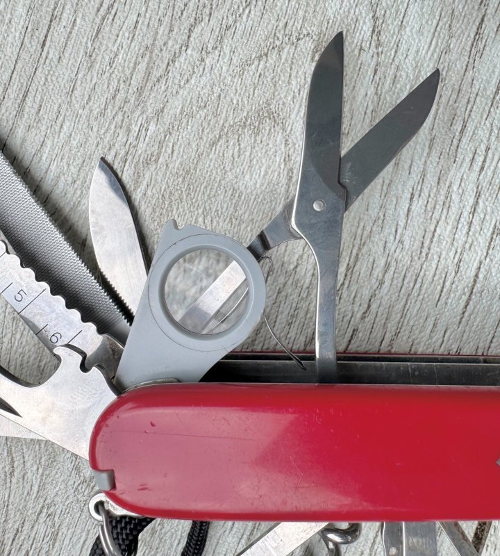 画像8: 米軍放出品 VICTORINOX(ビクトリノックス) マルチツール (8)