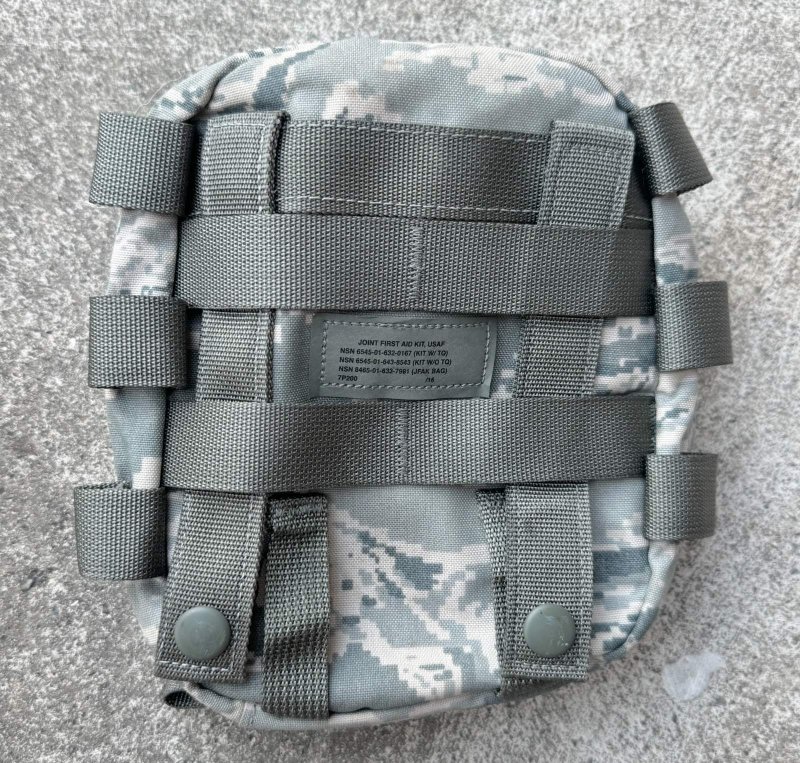 画像3: 米軍放出品 メディカル トラウマキット/ポーチ ABU  (3)