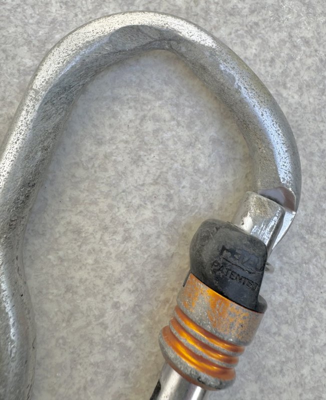 画像8: 米軍放出品 Petzl Vertigo ペツル・ヴェルティゴ カラビナ 2個 (8)