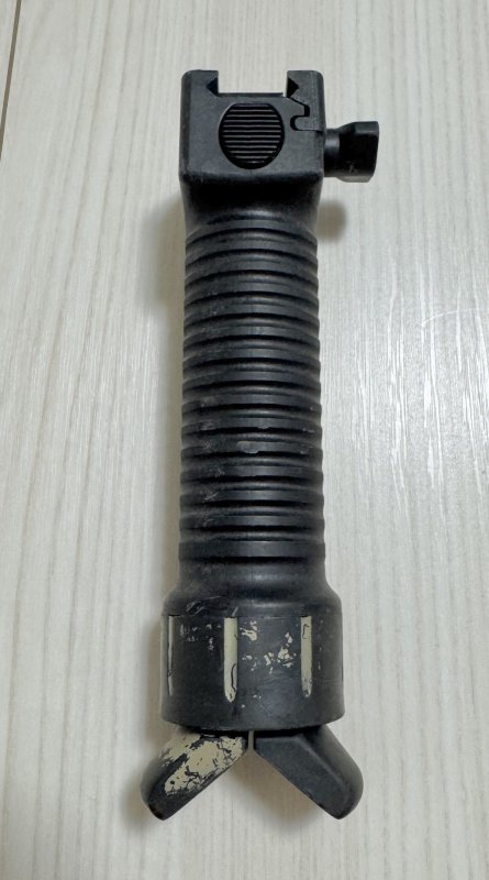 画像2: 米軍実物.G.P.S GRIP PODSY STEMS ライフルグリップ (2)