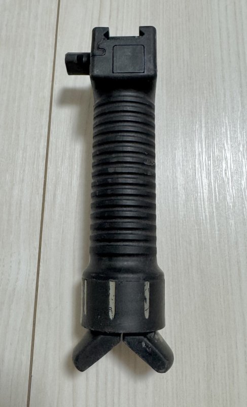 画像4: 米軍実物.G.P.S GRIP PODSY STEMS ライフルグリップ (4)