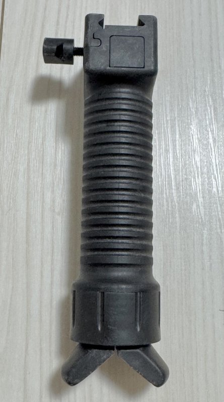 画像4: 米軍実物.G.P.S GRIP PODSY STEMS ライフルグリップ (4)