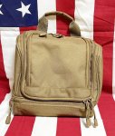 画像1: 米軍放出品 USMC Mercury Tactical Gear コヨーテトラベルポーチ (1)