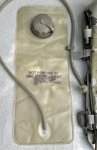 画像5: 米軍実物 ハイドレーションシ ステム  カラビナ付 マルチカム (5)