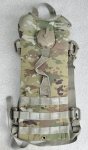 画像2: 米軍実物 ハイドレーションシ ステム  カラビナ付 マルチカム (2)