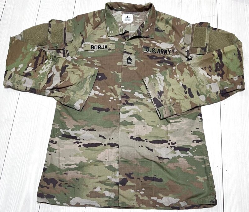 画像1: 米軍実物　IHWCU（Coat Improved Hot Weather Combat Uniform）ジャケット　MEDIUM-LONG (1)