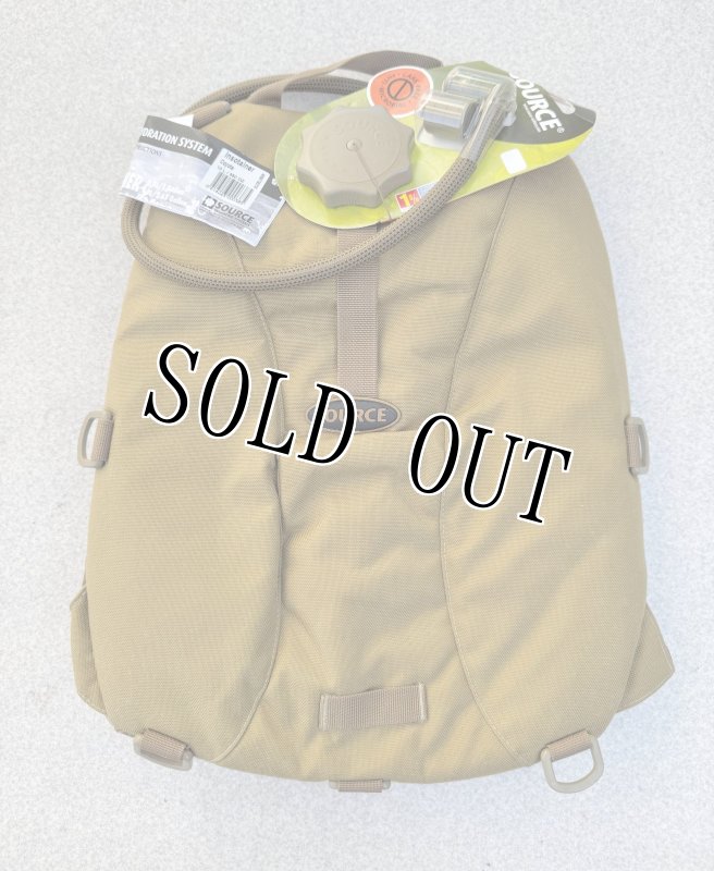 画像1: 米軍放出品 ソース社　ハイドレーションシステム　10L (1)