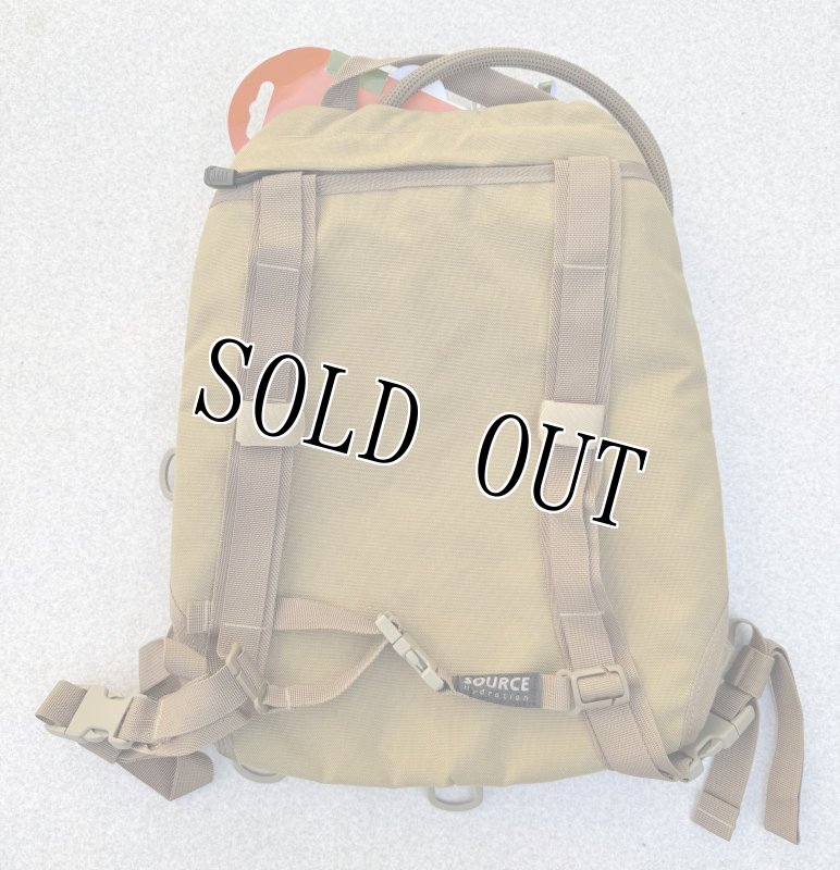 画像2: 米軍放出品 ソース社　ハイドレーションシステム　10L (2)