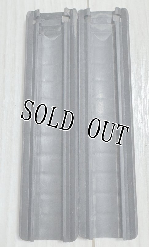 画像3: 米軍実物 KNIGHTS ARMAMENT レールカバー　2本セット (3)