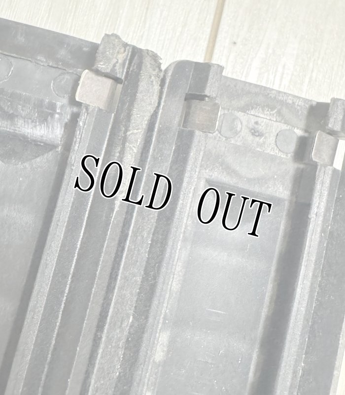 画像4: 米軍実物 KNIGHTS ARMAMENT レールカバー　2本セット (4)