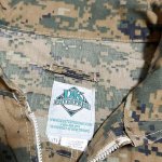 画像4: 米軍放出品　DK ENTERPRISE ウッドランドピクセル カバーオール XXXL (4)