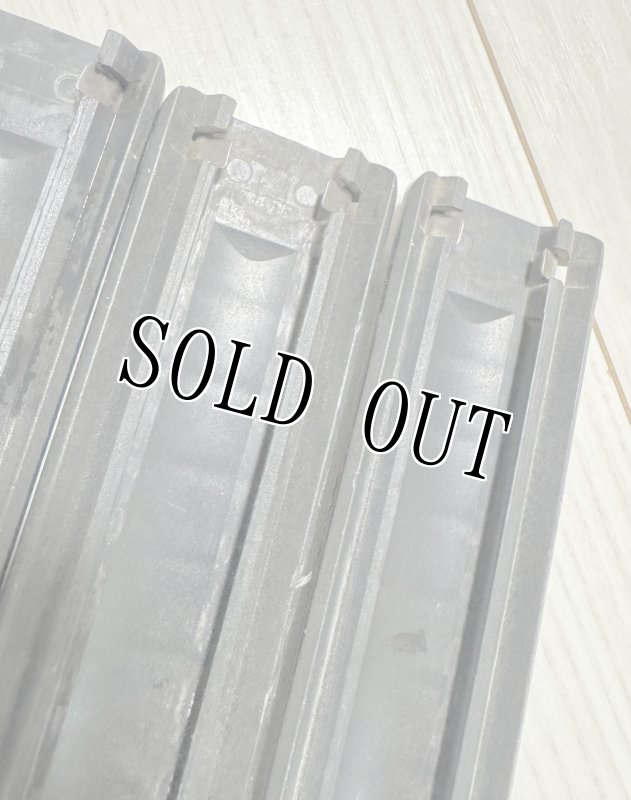 画像5: 米軍実物 KNIGHTS ARMAMENT レールカバー 4本セット (5)