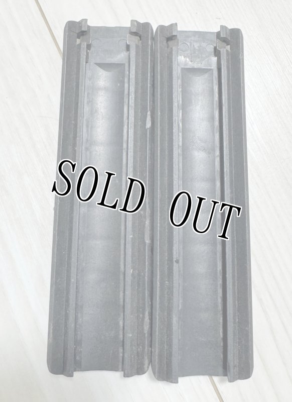 画像3: 米軍実物 KNIGHTS ARMAMENT レールカバー 2本セット (3)