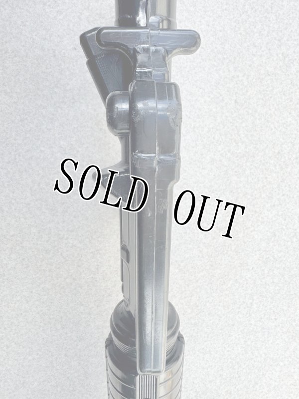 画像17: 米軍実物 COLT Rubber TRAINING RIFLE M16A2  T 07 83B　 (17)