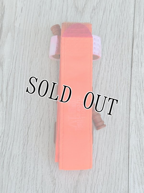 画像2: 米軍放出品　CAT　止血帯　ターニケット　オレンジ (2)