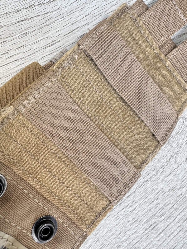 画像5: 米軍放出品 EAGLE M4 シングル マガジン ポーチ  MP1-M4/2-A-E-MS-FCOY  (5)