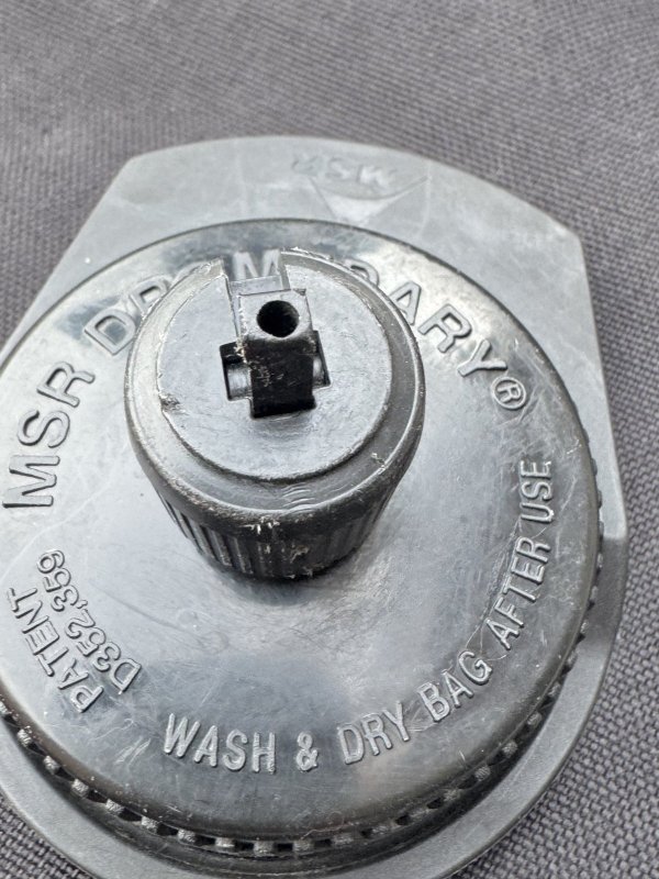 画像9: 米軍放出品 MSR DROMEDARY BAGS(ドロメダリーバッグ) (9)