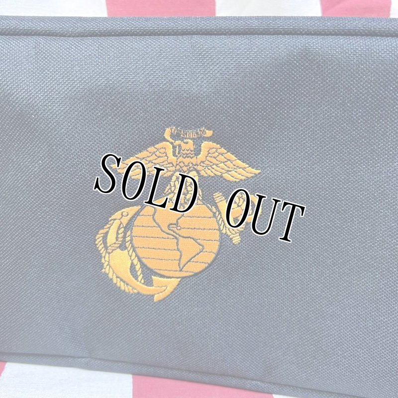 画像2:  USMC オフィシャル MERCURY LUGGAGE SEWARD TRUNK SHAVE KIT MARINES (2)