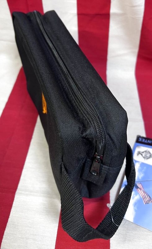 画像5:  USMC オフィシャル MERCURY LUGGAGE SEWARD TRUNK SHAVE KIT MARINES (5)