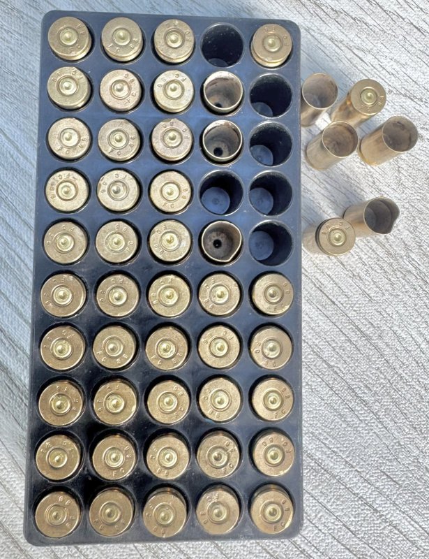 画像2: 米軍実物 50 CARTRIDGES 9mm BALL 空薬莢    (2)