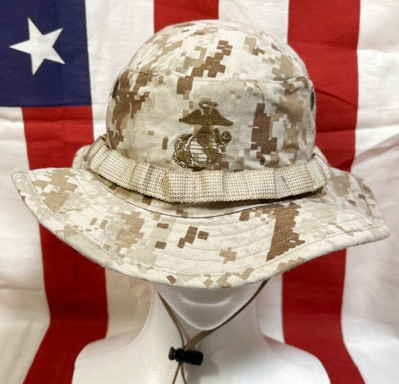 画像1: 米軍実物 デザートマーパットブーニーハット　LARGE (1)