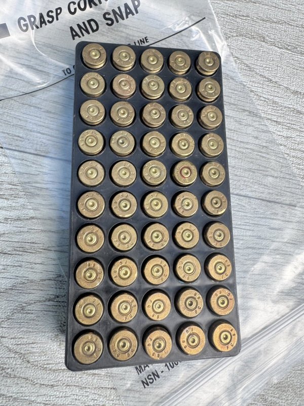 画像1: 米軍実物 50 CARTRIDGES 9mm BALL 空薬莢    (1)