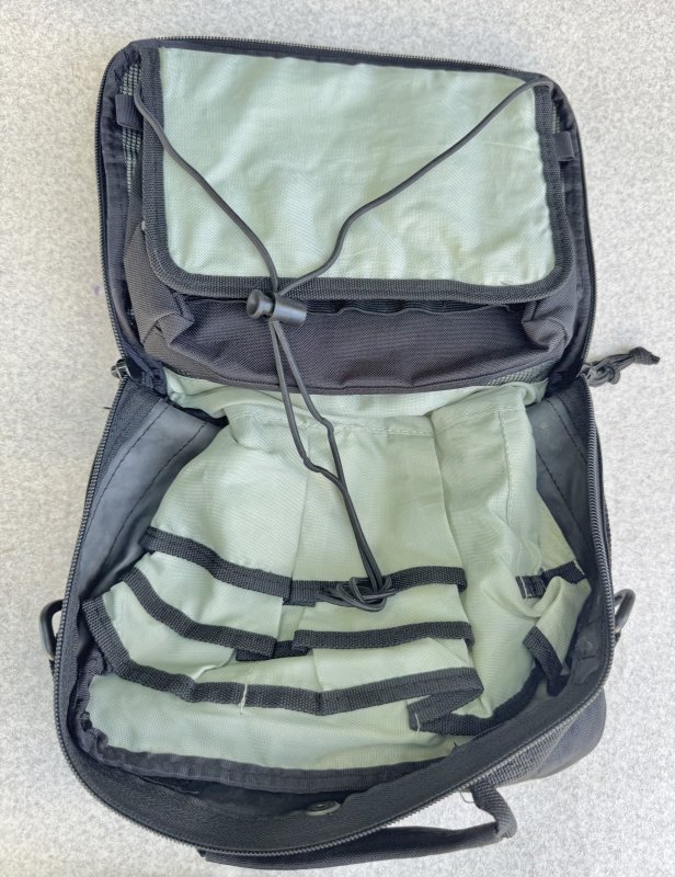 画像9: 米軍放出品 USMC SOC トラベルポーチ  (9)