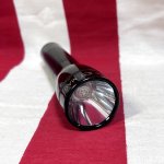 画像4: 米軍放出品 MAG-LITE(マグライト) ML25LT LED フラッシュライト 警棒 懐中電灯   (4)