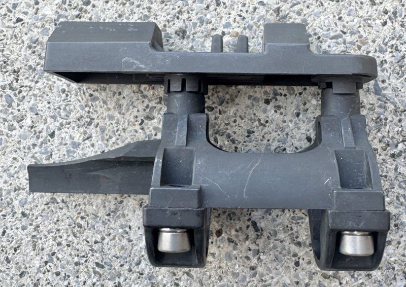 画像5: 米軍実物 INSIGHT TECHNOLOGY M4/M16A2  AN/PAQ-4B. 4C. PEQ-2. 2A バレルマウントアッセンブリー  (5)