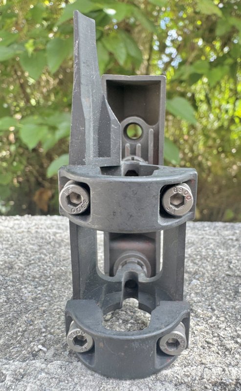 画像4: 米軍実物 INSIGHT TECHNOLOGY M4/M16A2  AN/PAQ-4B. 4C. PEQ-2. 2A バレルマウントアッセンブリー  (4)