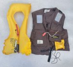 画像3: 米軍実物 LIFE RESERVER VEST　ブラウン　L (3)