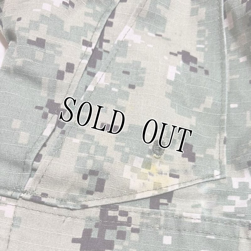 画像4: 米軍実物,US NAVY,　AOR2　NUW　迷彩パンツ　TYPEIII　M-SHORT (4)