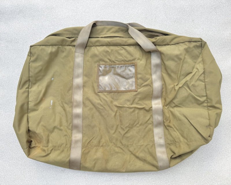 画像1: 米軍放出品 SFLCS EAGLE社 DEPLOYMENT BAG キットバッグ (1)