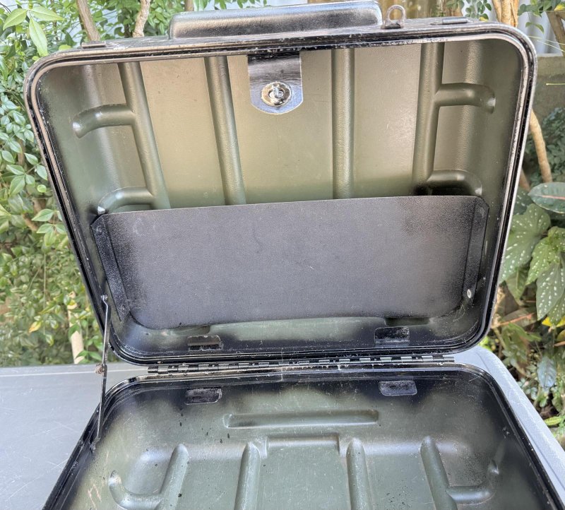 画像6: 米軍実物 USMC ツール BOX (6)