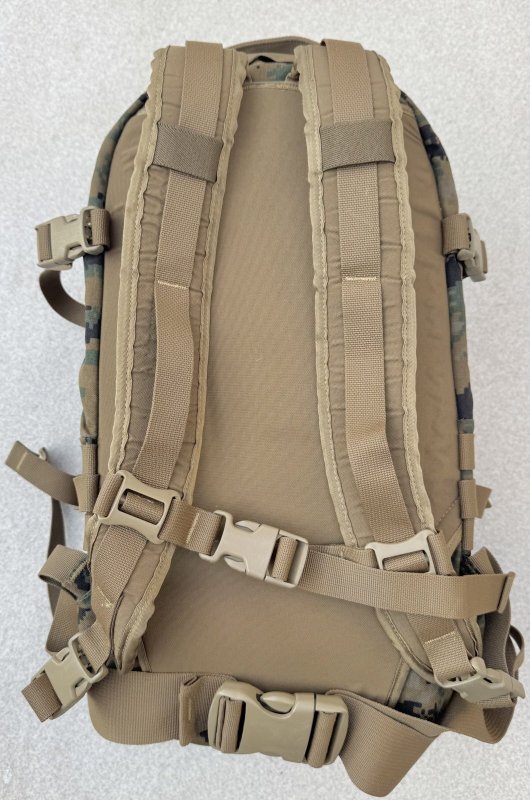 画像3: 米海兵隊実物 ARC'TERYX ピクセル アサルト バックパック (3)