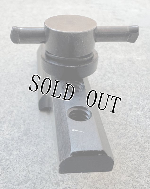 画像2: 米軍実物 PVS-17 ナイトビジョン キャリング ハンドル マウント  (2)